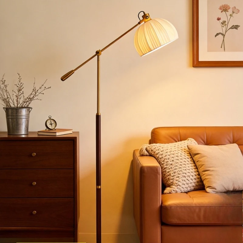 

Nordic Vintage Walnut Wood Grain Floor Lamp Living Room Bedroom Teahouse Study American High-end Metal Decoration Standing Light