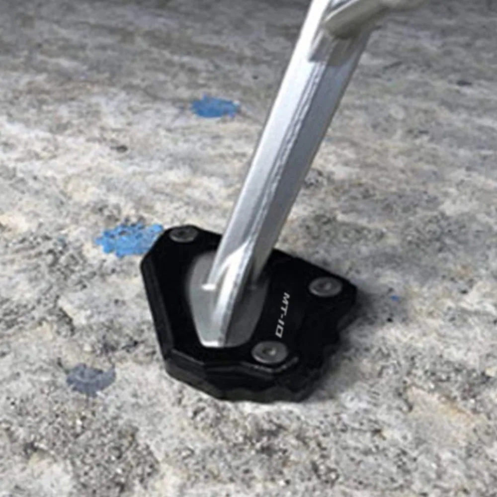 

MT10 FZ-10 YZFR1 Motorcycle Kickstand Foot Side Stand Extension Pad Support Plate For Yamaha MT-10 MT 10 FZ10 R1M R1 M 2015-2023