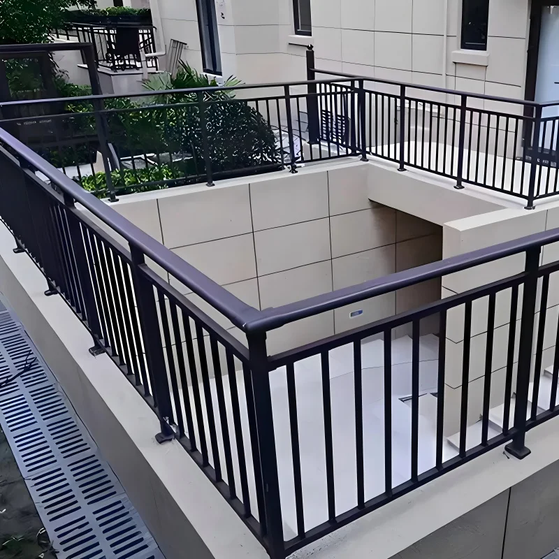 التخصيص جودة عالية الطراز الحديث الدرابزين الصلب درابزين لبناء شرفة شرفة سطح السفينة الدرابزين الدرابزين التزيين