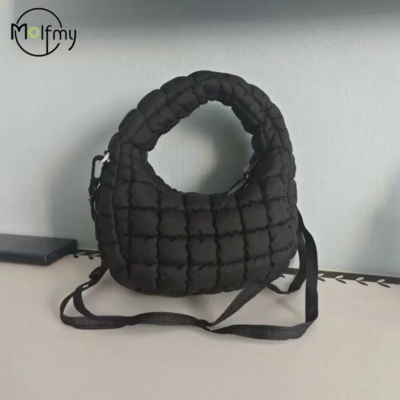 

Candy Bag Fashion Mini Puffer Tote Bag Quilted Circle Phone Purse Elegant Soft Nylon Padded Key Pouch Simple Trend Handbag 2025