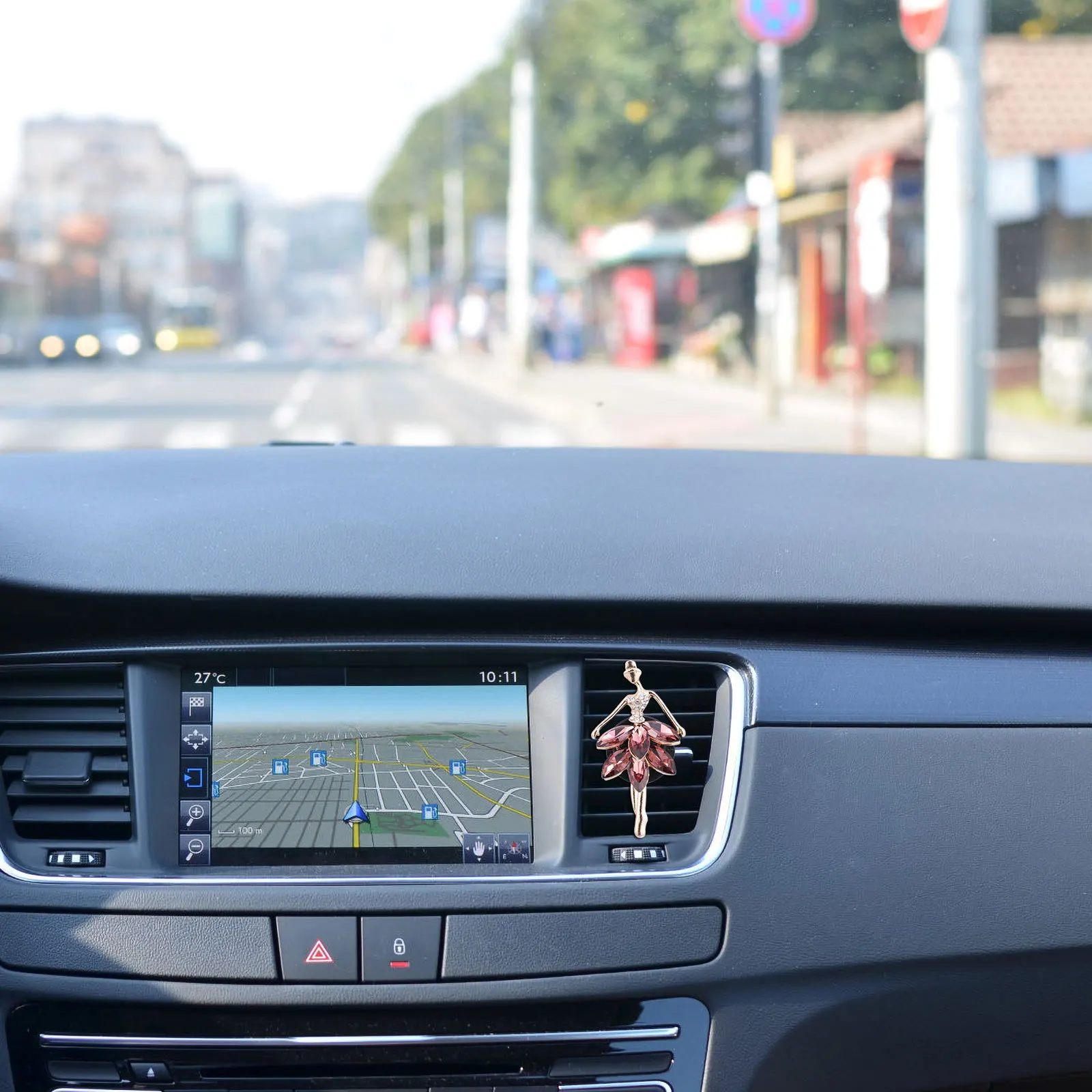 

2Pcs Car Aroma Clip Metal Durable Air Conditioner Vent Perfume Diffuser Clip Freshens Car Office Wardrobe Space