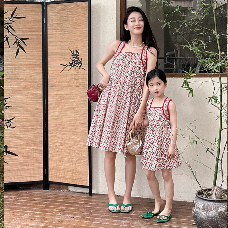 

Mother and Baby Girl Sleeveless Clothes Mom and Daughter Holidays Dress Vacation Look Women Outfit Mommy and Me Summer 2024