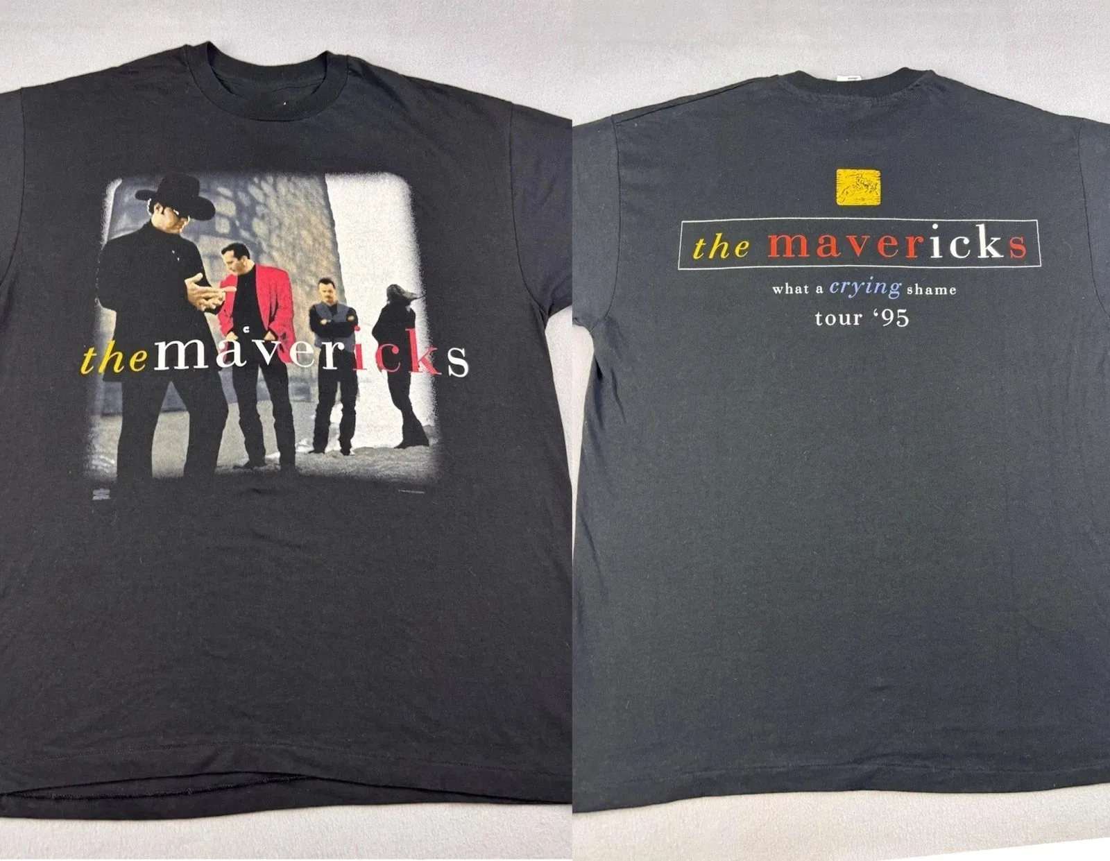 Merry Christmas The Mavericks Raul Malo Gift Funny All Size Tee