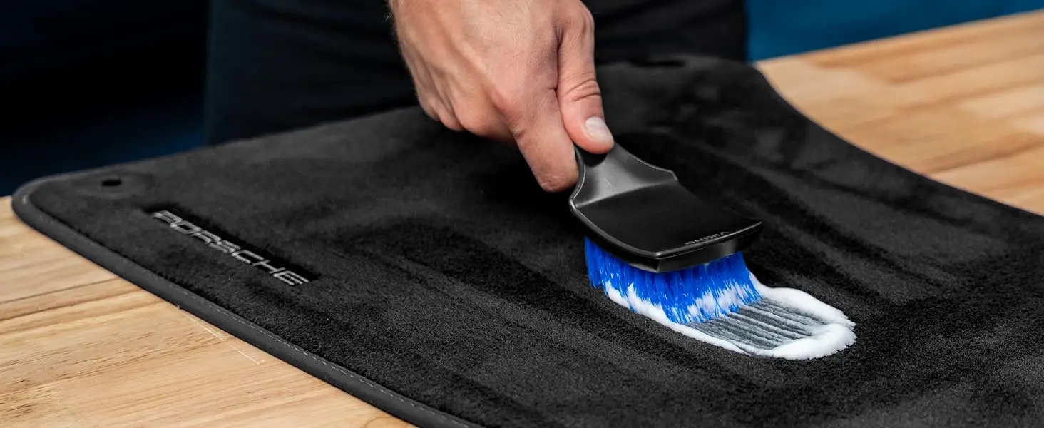 Viking Carpet Brush