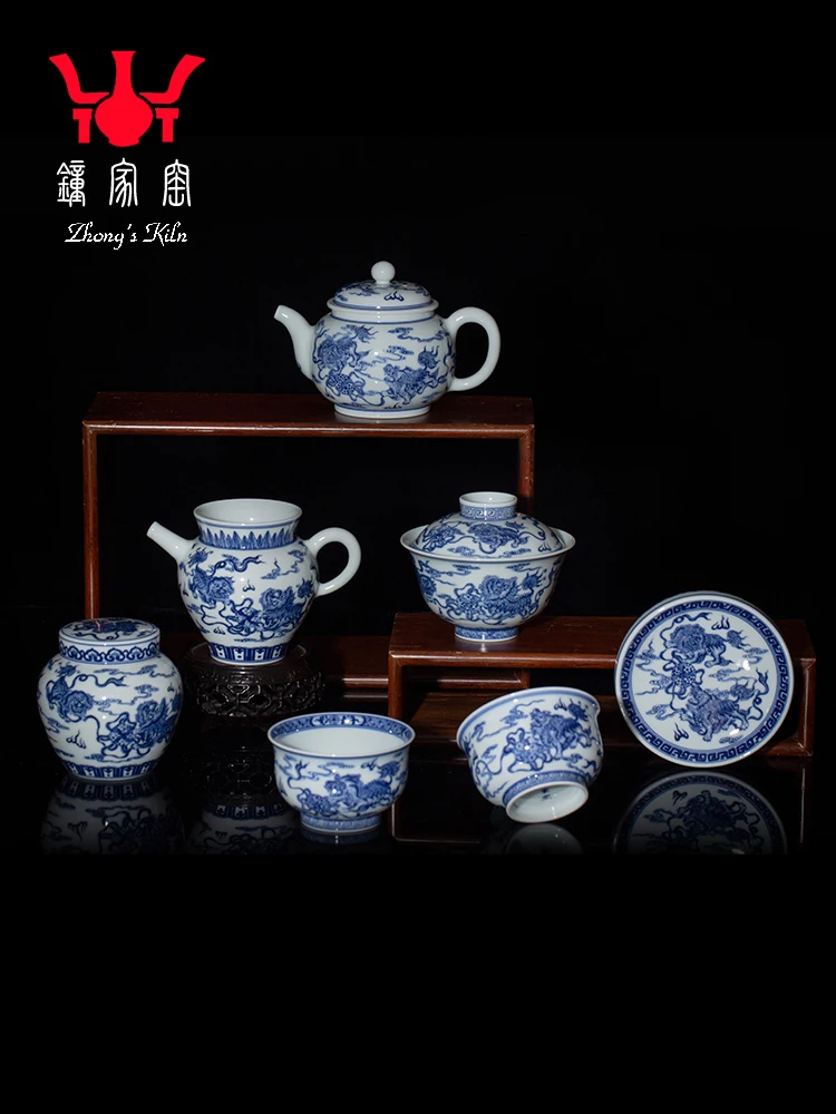 Zhongjia Master-juego de té Jingdezhen de una sola taza, horno de leña azul y blanco, Bola de bordado enrollable de León pintada a mano