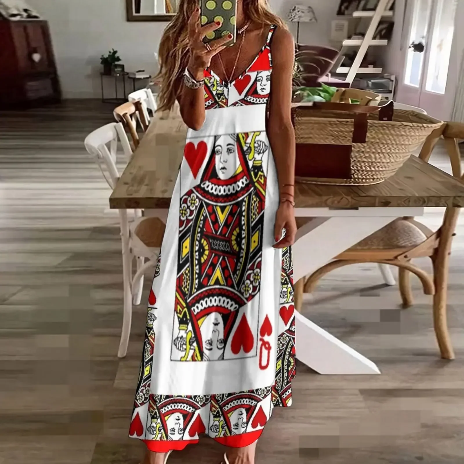 QUEEN OF HEARTS PLAYING CARDS ARTWORK Sleeveless Dress Women's summer dress women's summer clothing 2025 Party dresses Dress