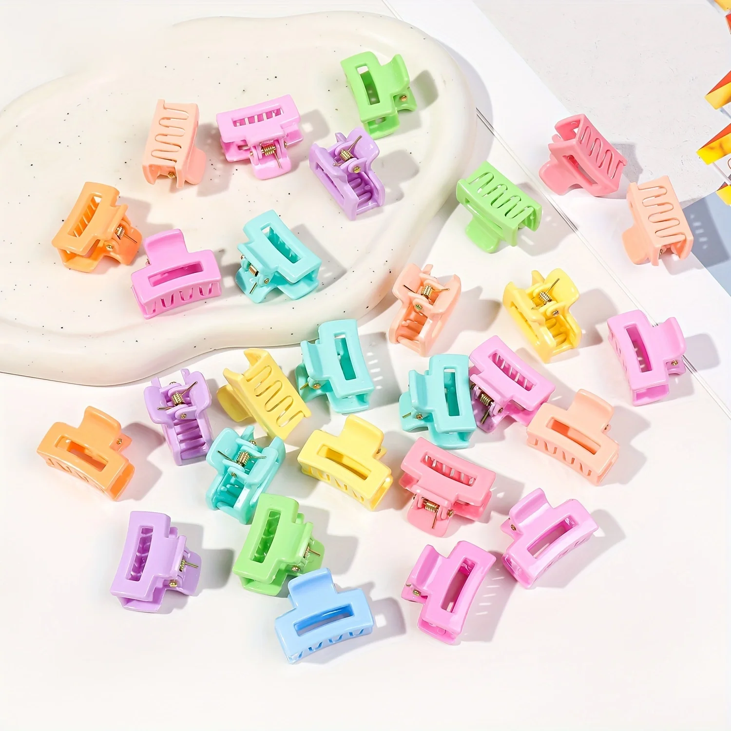 30Pcs Multicolor Small Hair Claw Clips for Women Girls,1 Inch Mini Hair Jaw Clips Rectangle Nonslip Clip for Thin Thick Hair