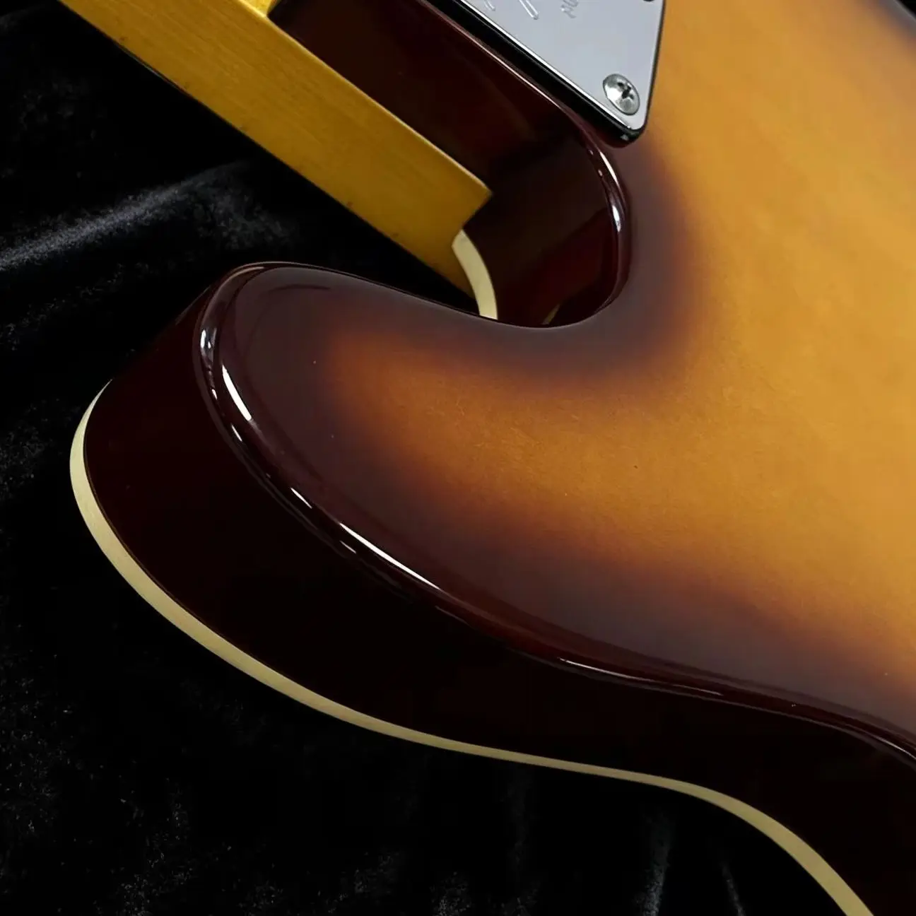 Costom Electric Guitar Maple Neck Sunburst Color Maple Fingerboard Electric Guitar-Themed Gift Free Shipping view 4
