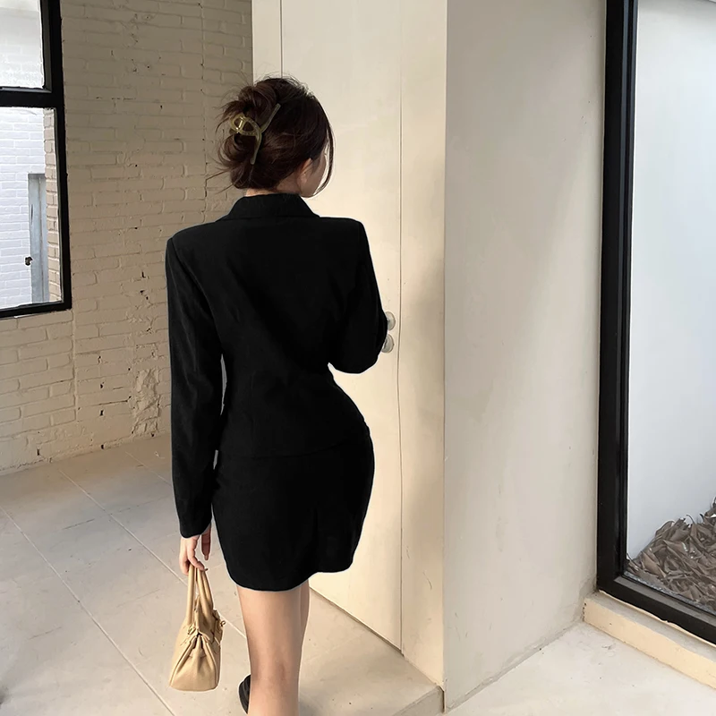 Autumn and winter fashion new corduroy warm small fragrant style short skirt XY23572DG