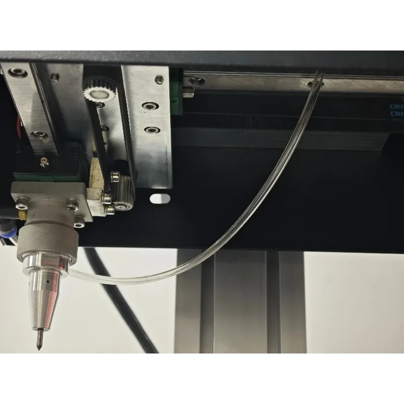 Macchina per marcatura a punti metallici da tavolo di precisione, 150x100 mm