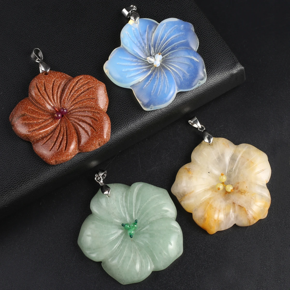 2023 Natural Agates Stone Pendant Charms Petal Shape Fashion for Women Making DIY Jewerly Necklace Accessories 48x48x8mm