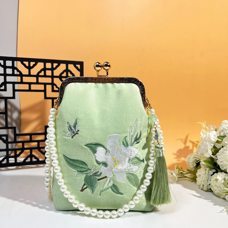 Chinese Style Fringe Tassel Bag Ancient Cheongsam Hanfu Decor Brocade Purse Bag Vintage Women Chain Pearl Straps Handbags