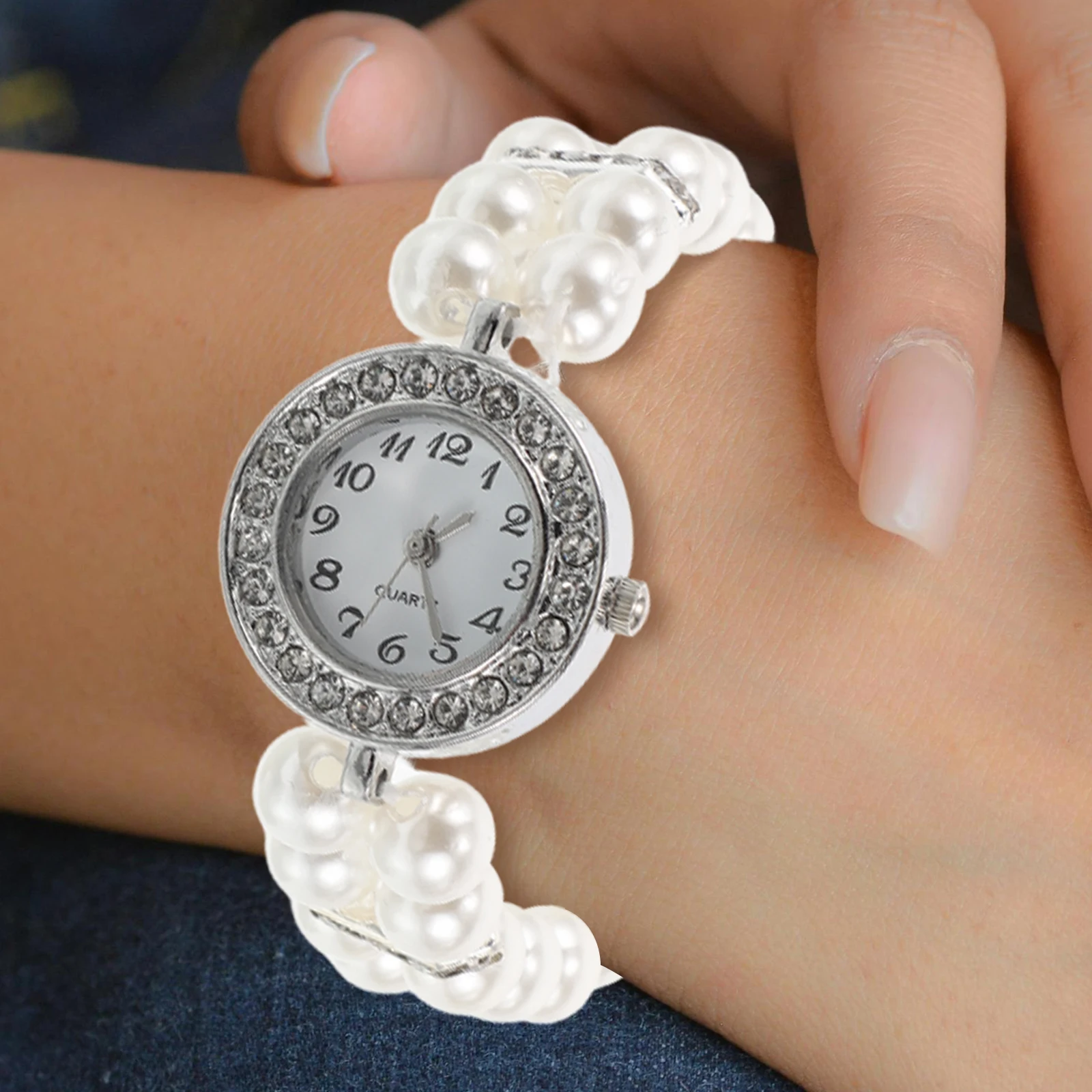 

Elegant Pearl Bracelet Jewelry for Women Dainty Vintage Cuff Watches White Gold Rhinestone Fashion Accessory Party Gift Elastic