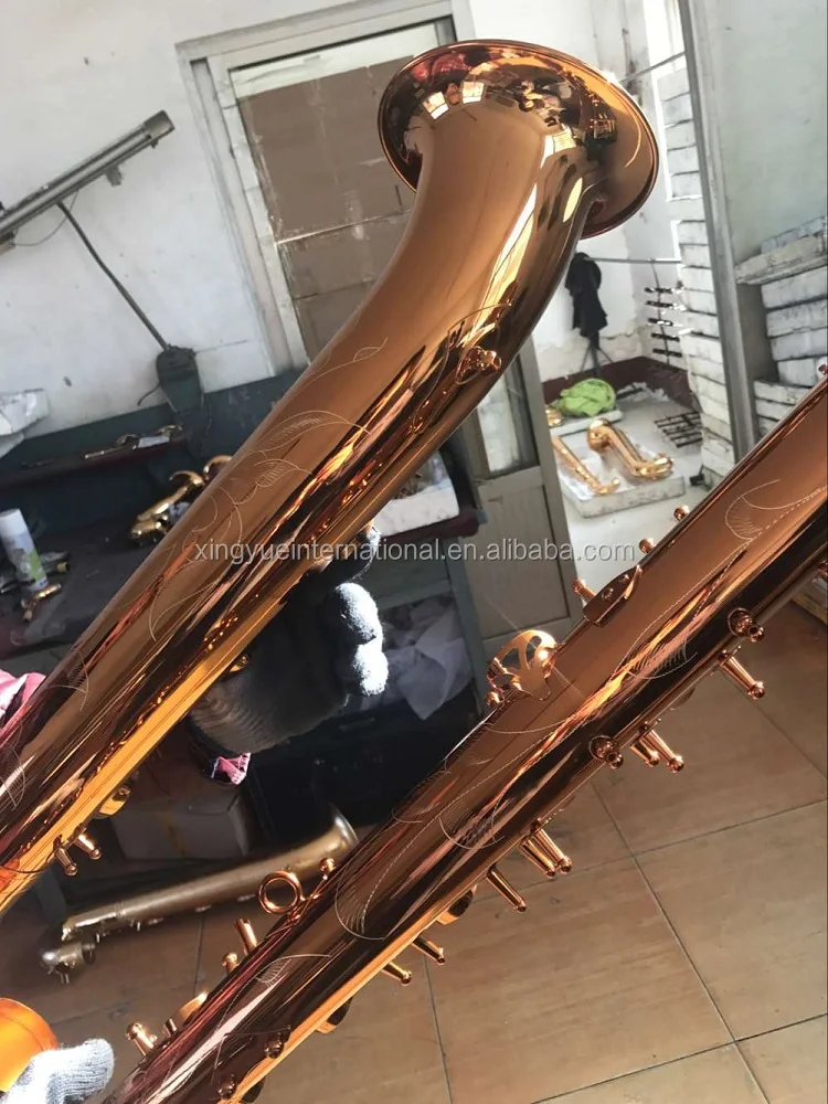 Saxofón Barítono Café Oro Modelo Profesional