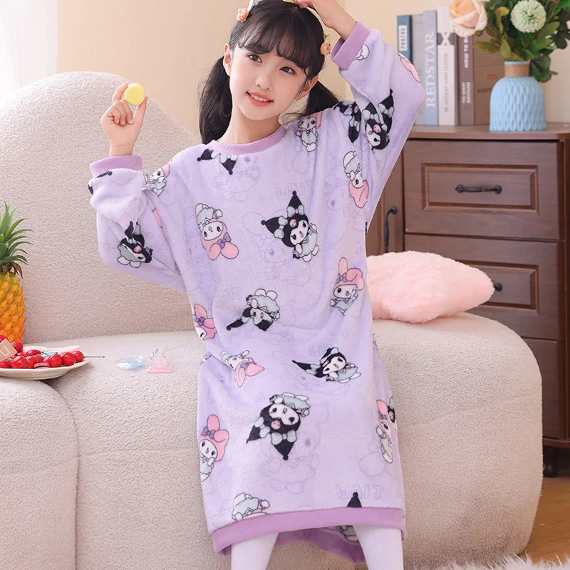 

Детская фланелевая ночная рубашка Sanrio Kuromi с героями мультфильмов для девочек, халат, осень-зима, Cinnamoroll, аниме, комфортная теплая домашняя одежда, каваи