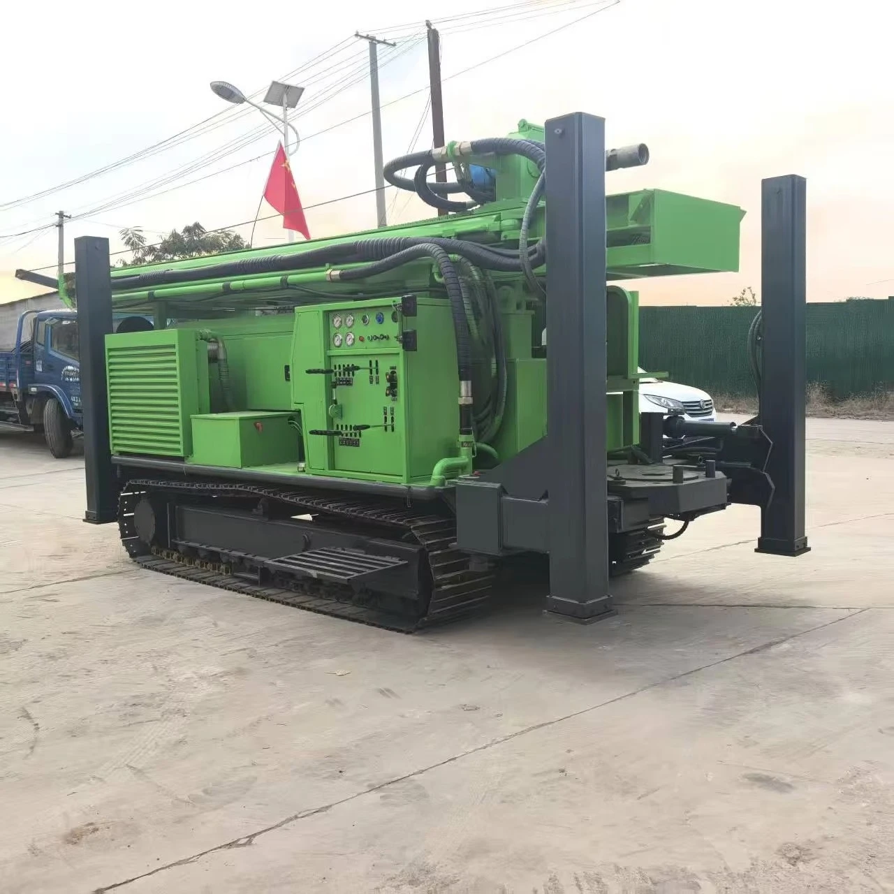New Portable Rotary Water Well Drilling Rig Diesel Hydraulic 1000m Crawler Mobility Pump Engine Bearing
