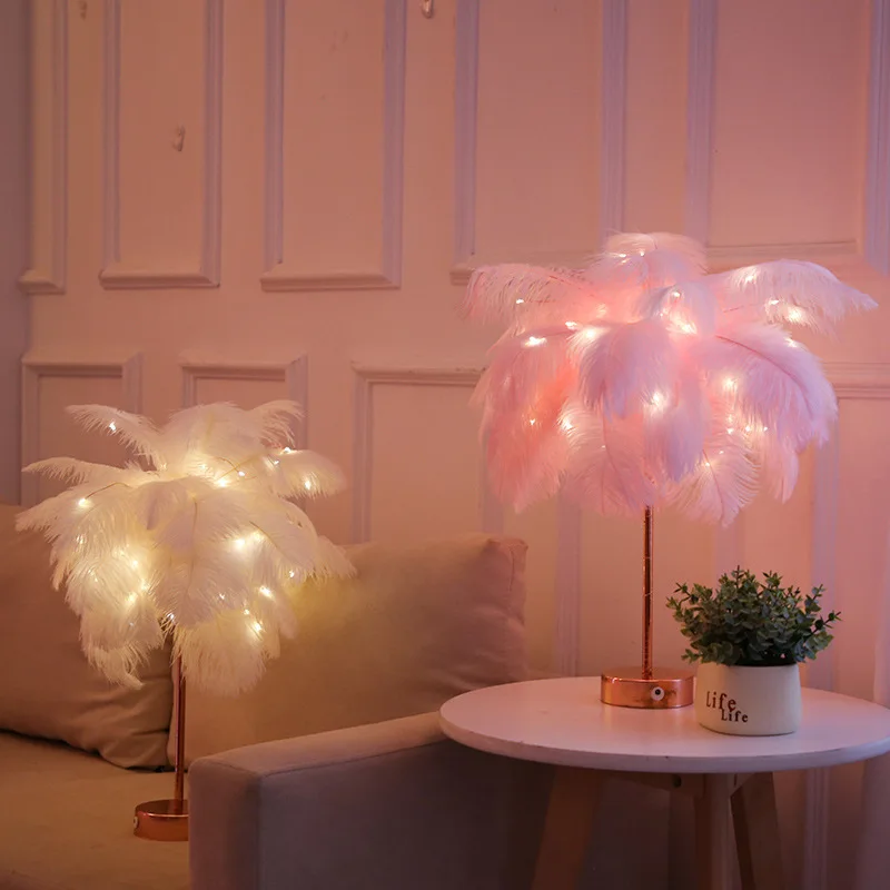 

Новая светодиодная настольная лампа с перьями, современное свадебное украшение, атмосфера, маленькие красочные огни для спальни, сердечки для девочек, прикроватные тумбочки