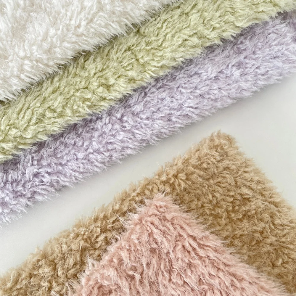 

160x50cm Wool Roll Smooth Plush Fabric 100% Polyester Macaron Color Handmade Clothing Background Fabric Decorative Plush Fabric