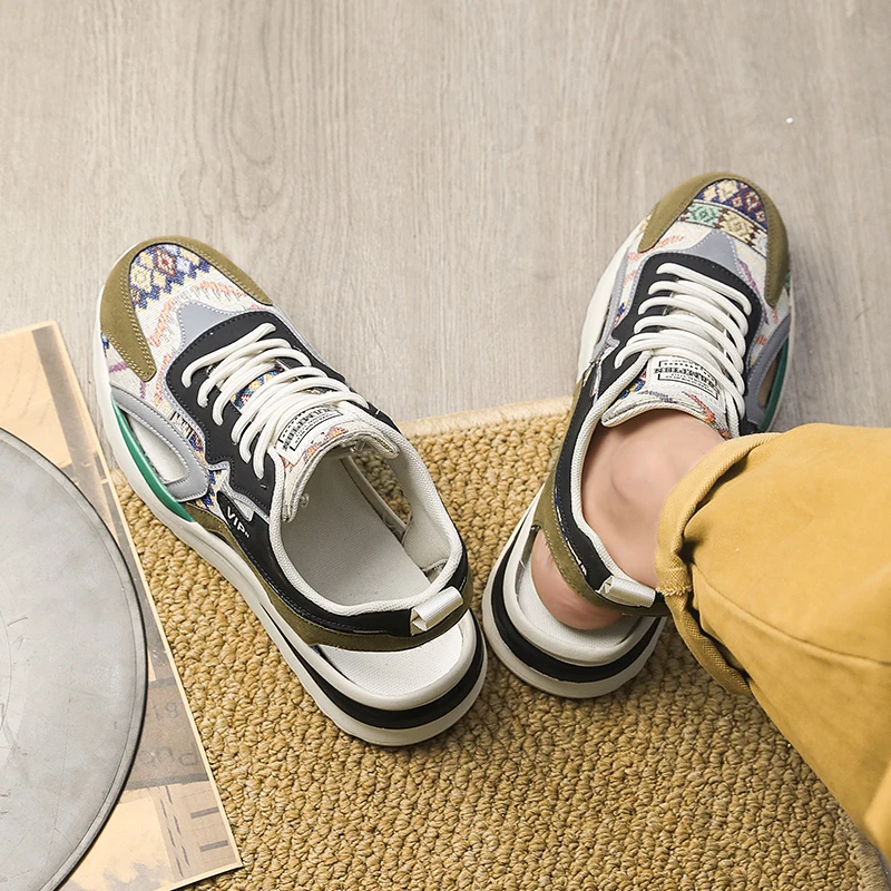 

Men's Summer Outdoor Lightweight Casual Sports Soft-sole Beach Slippers Trendy Design Sensation Slip-On Sandals