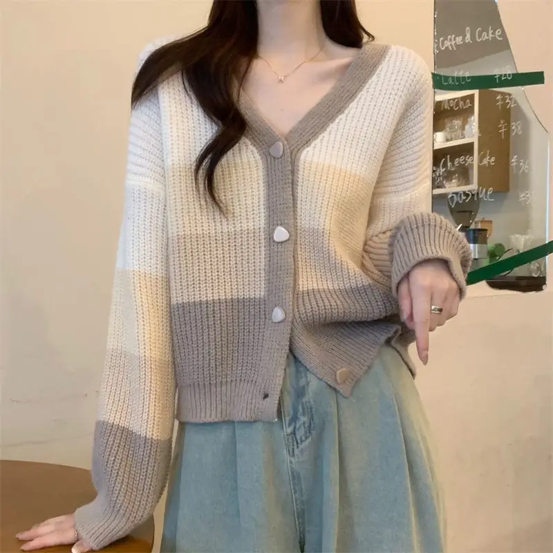 

Basic Patchwork V-Neck Sweaters Female Clothing Vintage Long Sleeve Autumn Winter Casual Loose Single-breasted Knitted Cardigan