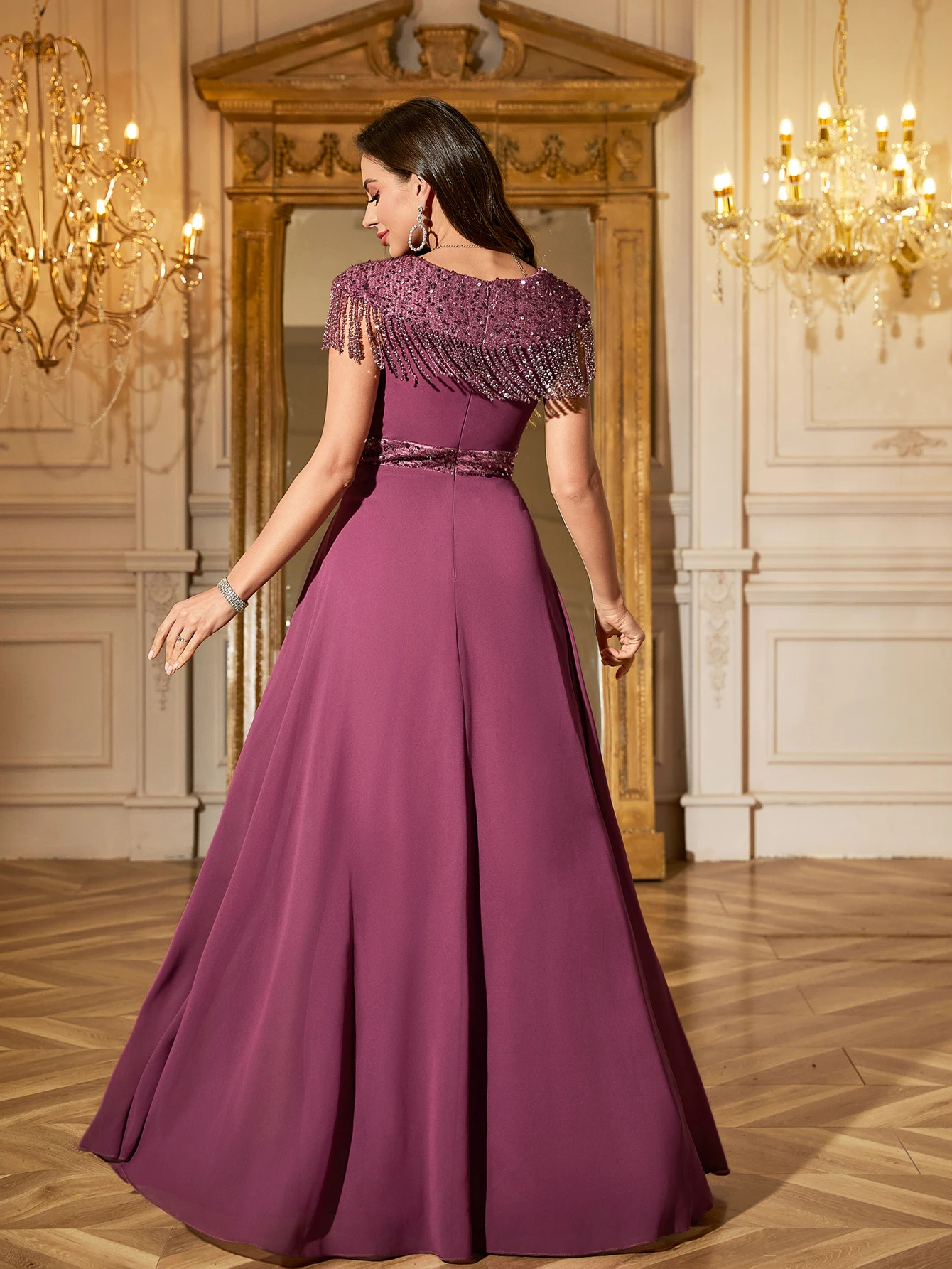 فستان وصيفة العروس للسيدات من UNITHORSE بخط عنق ماسي وأكمام شرابة مطرزة، فستان شيفون بخصر مطرز بالترتر بلون سادة