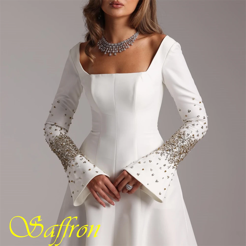 Maßgeschneidertes klassisches Satin-Abendkleid mit quadratischem Kragen, anmutige Ballkleider mit langen Ärmeln, modische Kristall-Kleider für besondere Anlässe