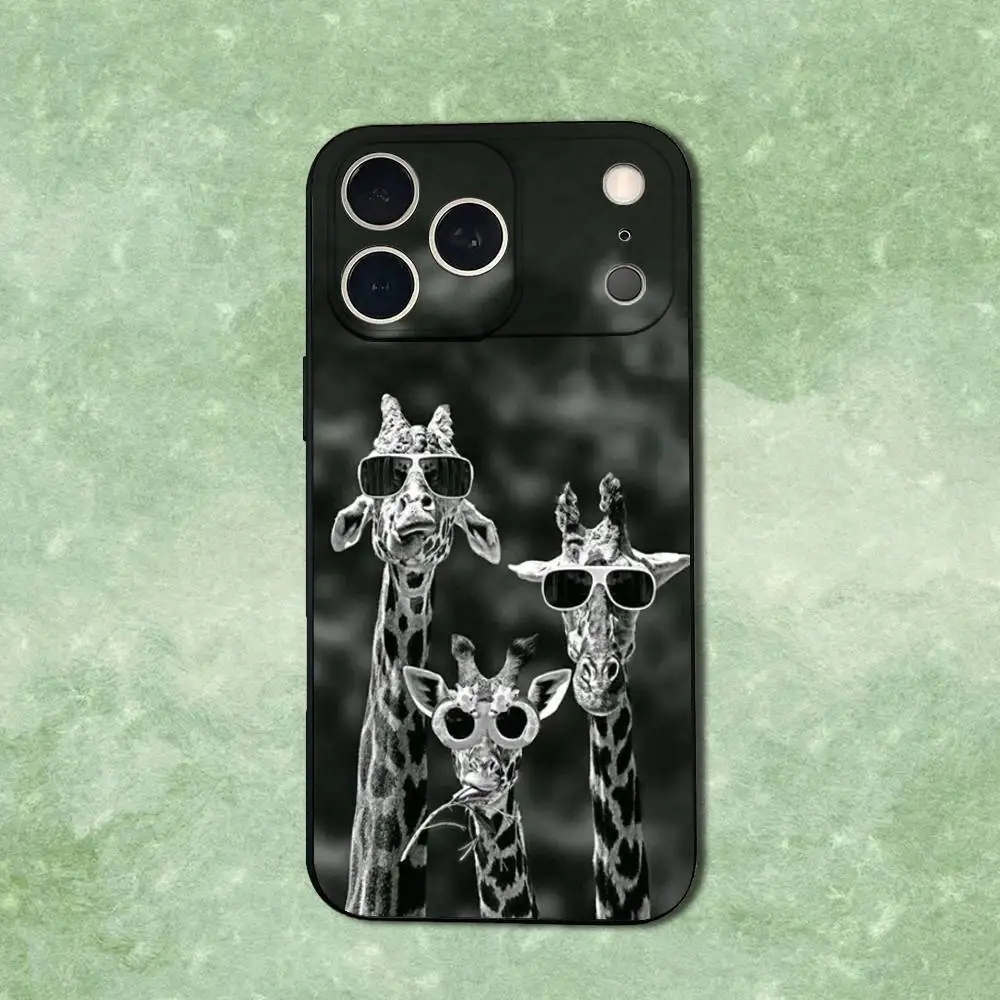 حافظة هاتف على شكل حيوان زرافة لهاتف آيفون 14,13,17,12,11,16,15,Plus,Pro Max,XS,X,XR,SE,Mini,Soft غطاء أسود من السيليكون الناعم