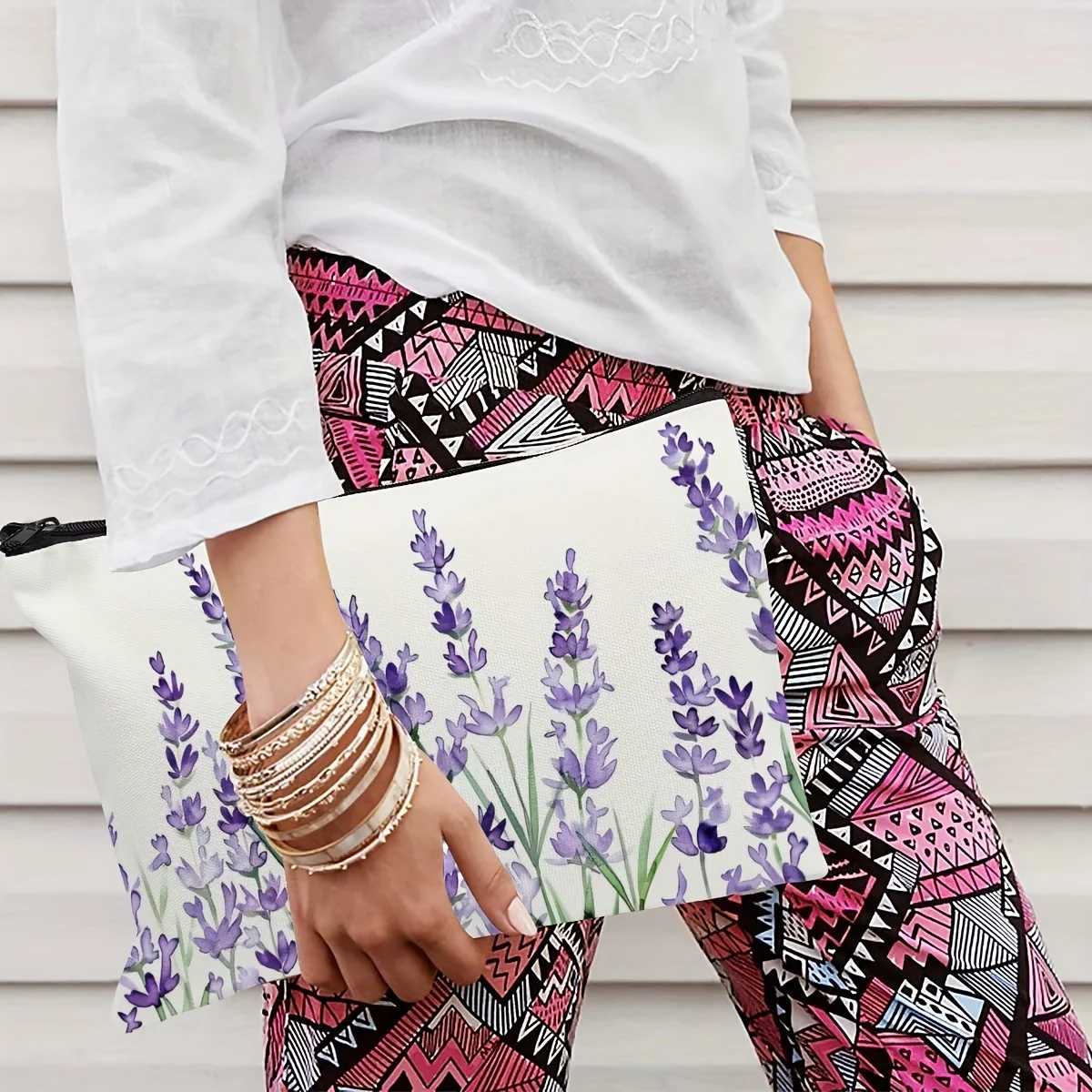 A Lavender flower printed cosmetic bag - cute multifunctional zipper pouch for women, jewelry storage bag