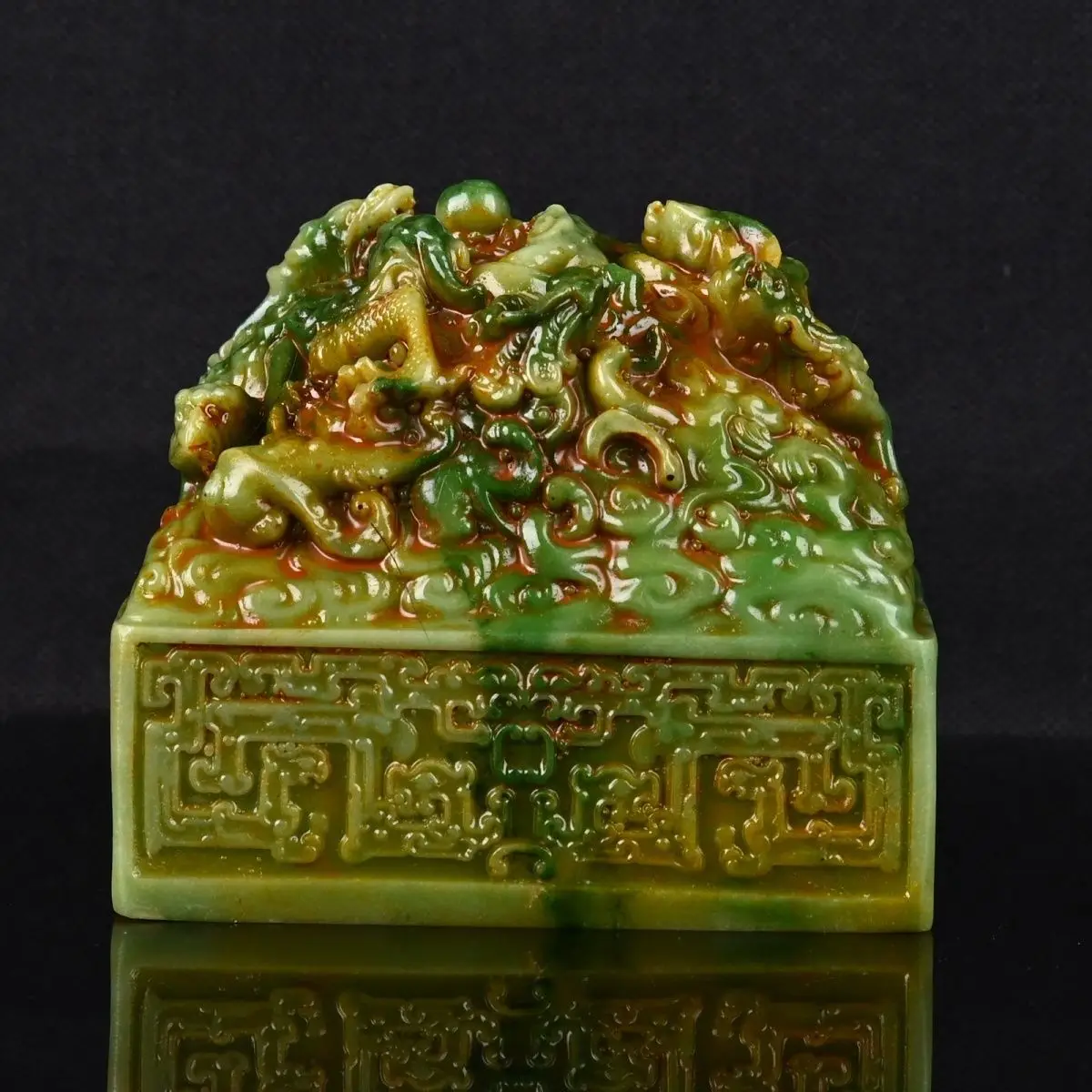 Chinese Imperial Nine Dragon Jade Seal Emperor Seal Detailed Relief Dragon Carving Square Stamp Desktop Art Decoration