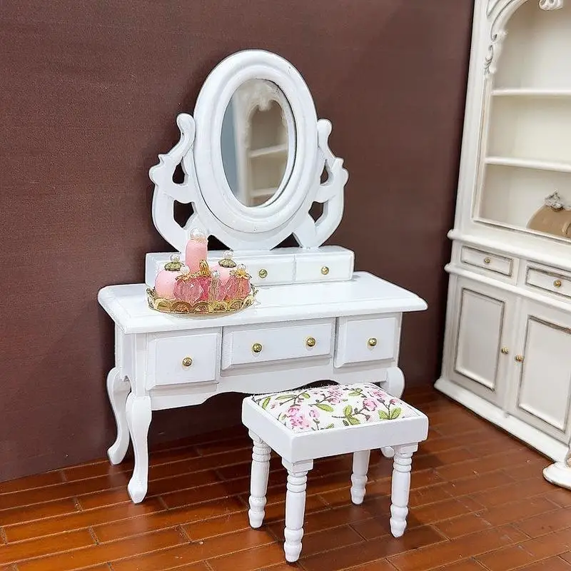 クラシックな1:12ドールハウス家具；ミニチュア化粧台、寝室用デスク、鏡とスツールのモデル