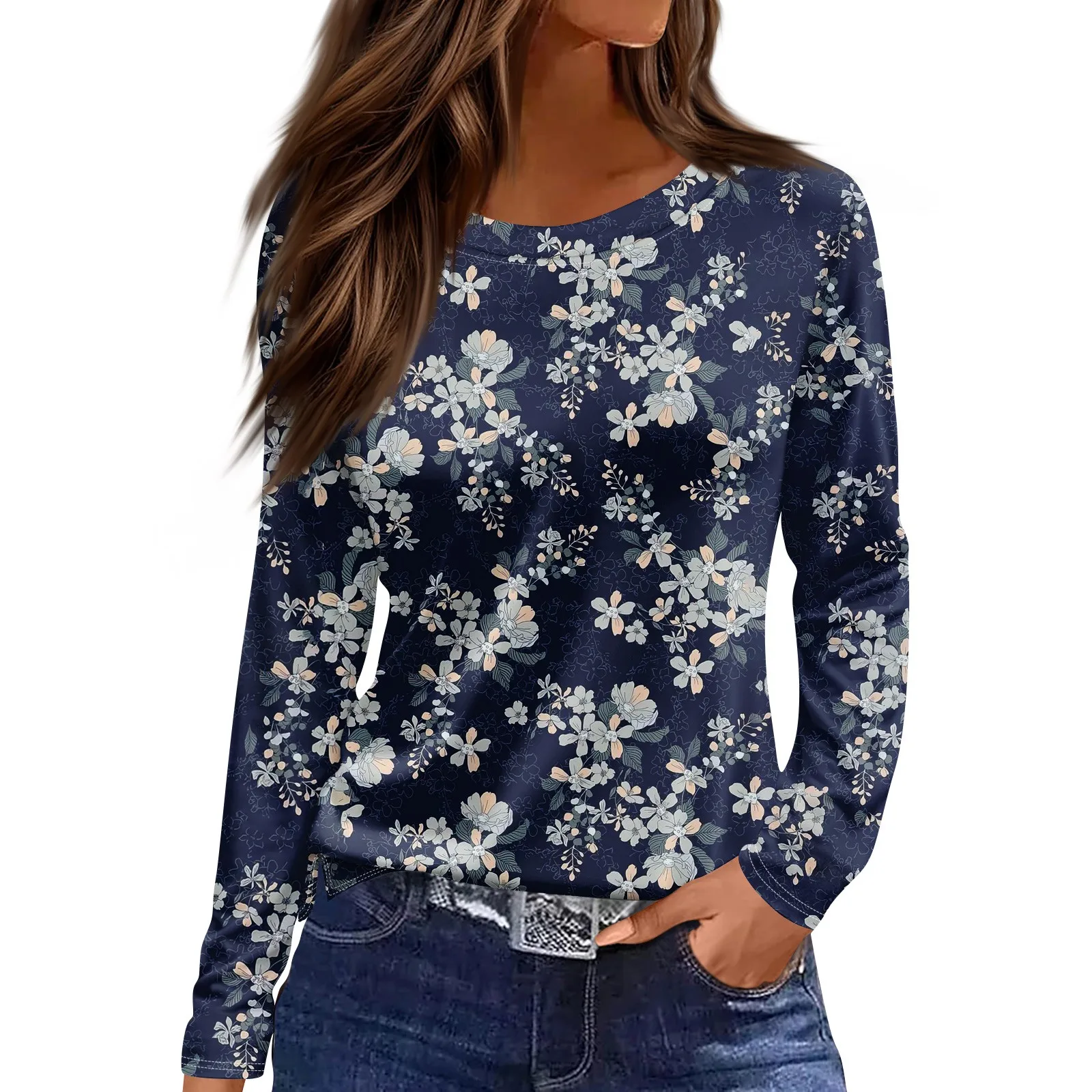 

2025 new spring casual fashion loose printed T-shirt ladies casual round neck long retro beautiful tops female models