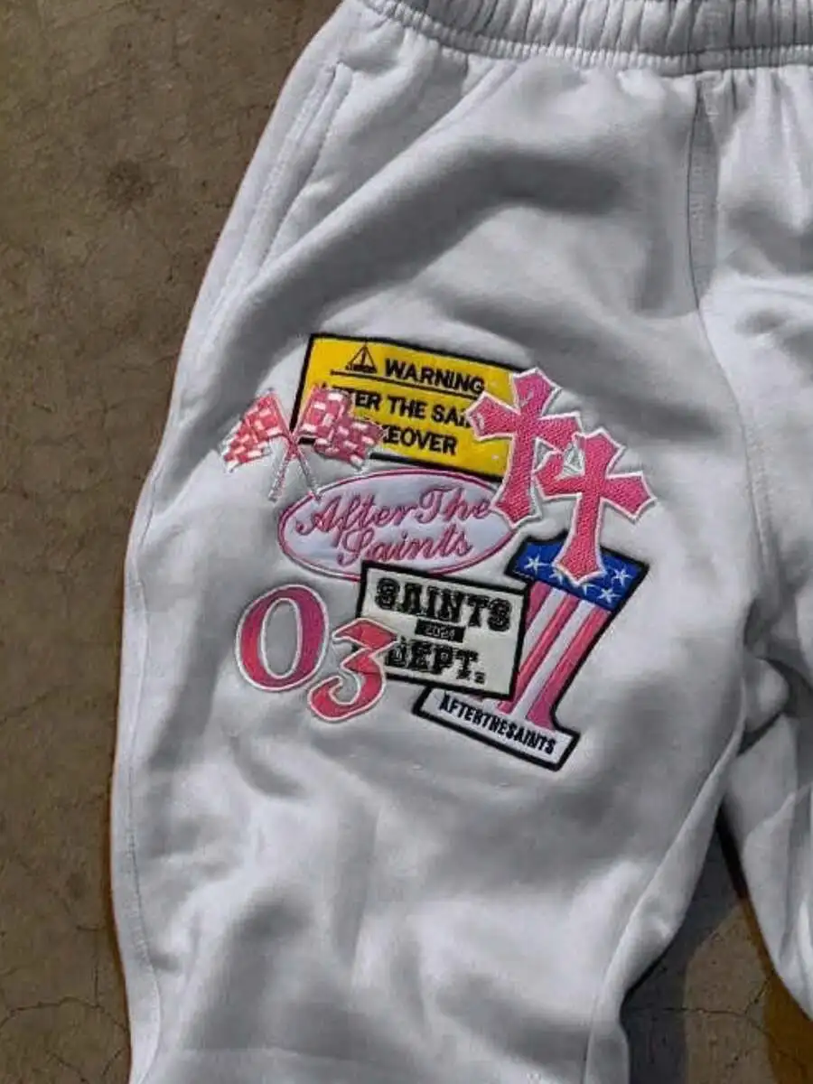 

Elastic Waist Relaxed Casual Sweatpants With Embroidered Patch Pattern Pink