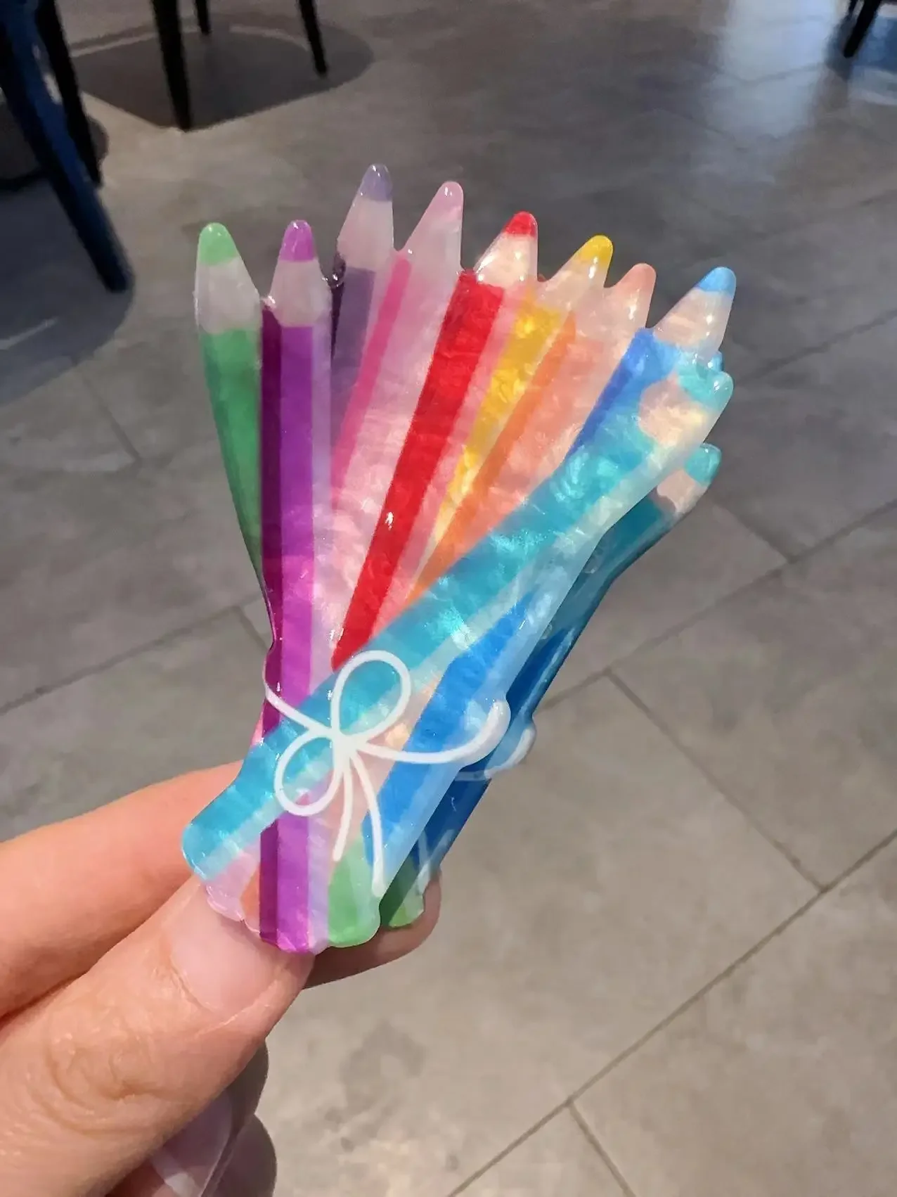 

1 Colorful paintbrush grab clip Creative Bouquet Styling Hairpin Teachers' Day gift Updo Shark Clip Cute hair accessories