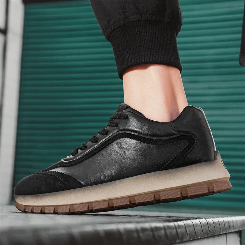 Luxury Men's Sneakers All Seasons Leather Casual Sports Shoes Fashion Korean Style Running Shoes for Men Non-slip Sports Shoes