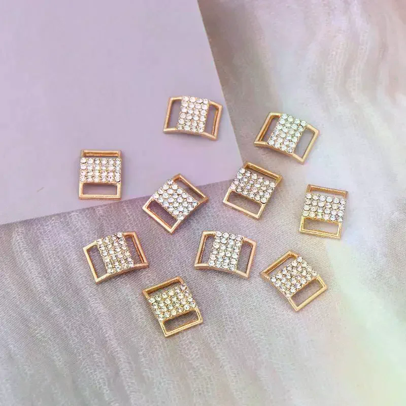 ตัวเชื่อมต่อชุดว่ายน้ำประดับเพชรเทียม 10 ชิ้น ขนาด 10*15 มม. โซ่โลหะผสม ตัวล็อคประดับเพชรเทียมสำหรับชุดว่ายน้ำ อุปกรณ์ตกแต่งเครื่องประดับ DIY