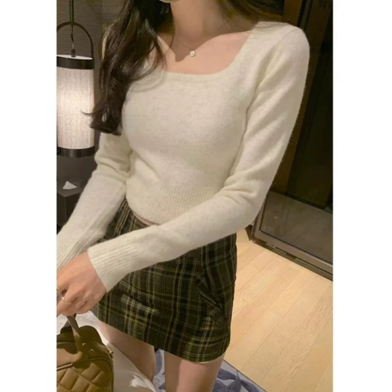 Women Autumn Sweet New Fashionable Slimming Short Knitted Sweater Female Retro Square Neck Long Sleeve Slim Knitted Pullover