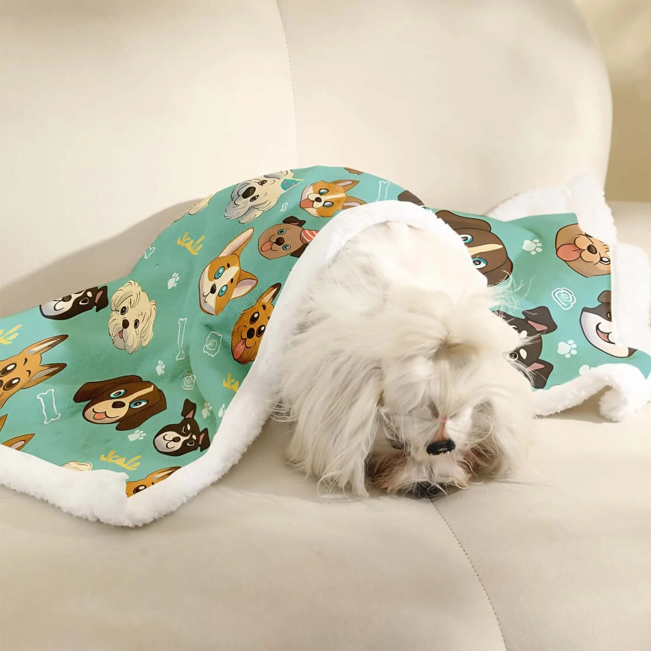 Cartoon Dog Print Pet Blanket Soft Warm Fleece Dog Cat Blanket For Sofa Bed Travel