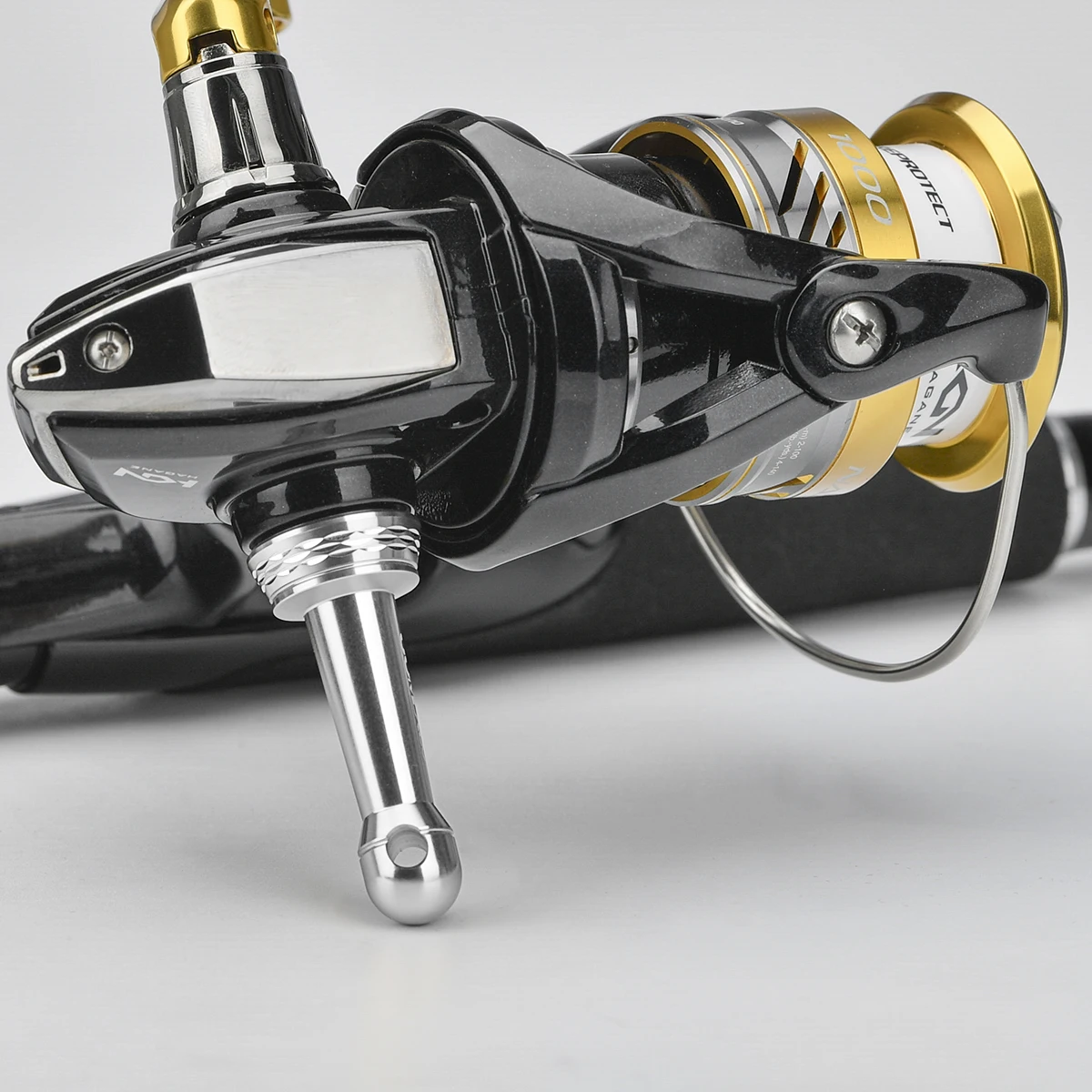 GOMEXUS Reel Stand for Daiwa 18 Legalis LT 1000-4000 Revros 16 Emeraldas 2508 Shimano Nasci Sedona Sahara Sienna FE Refurbished