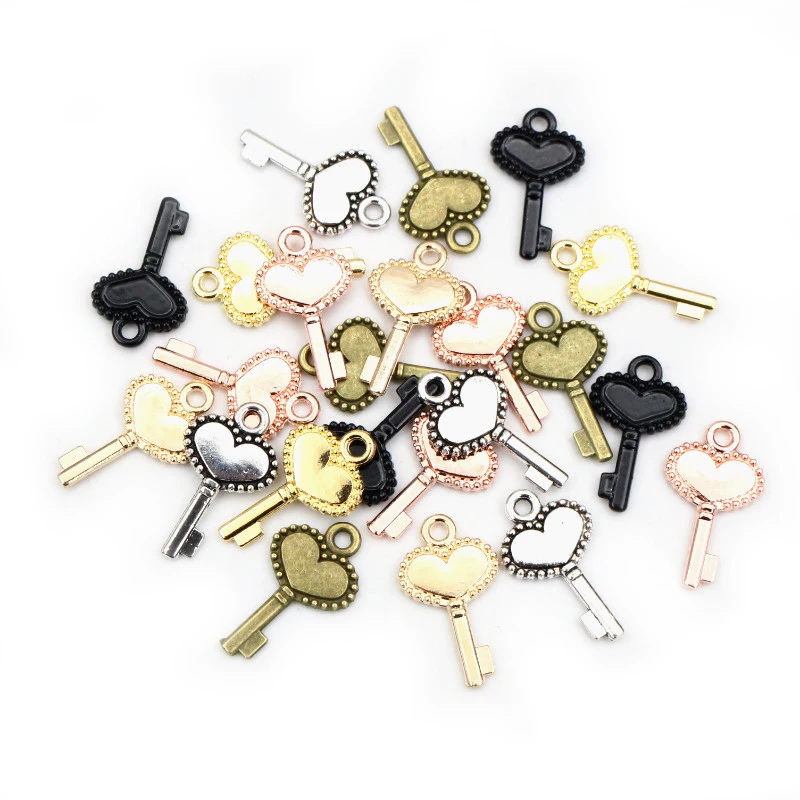 40pcs Cute Heart Most Key Charms Pendant 17x10mm Antique Silver Plated Bronze fit Vintage Tibetan Findings for Jewelry Making