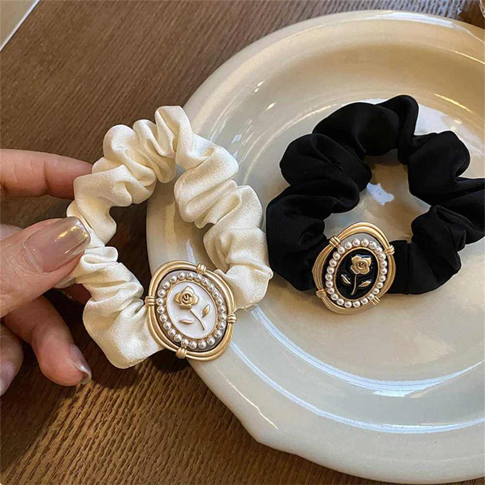 Luxury Brand Design Camellia Hair Tie Hair Band Fashion Rose Flower Rubber Band Headdress Ponytail Hair Accessories