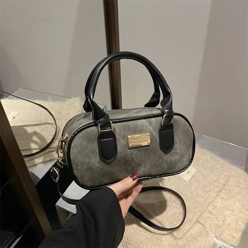 Niche design high-end sense versatile chain messenger bag small square bag