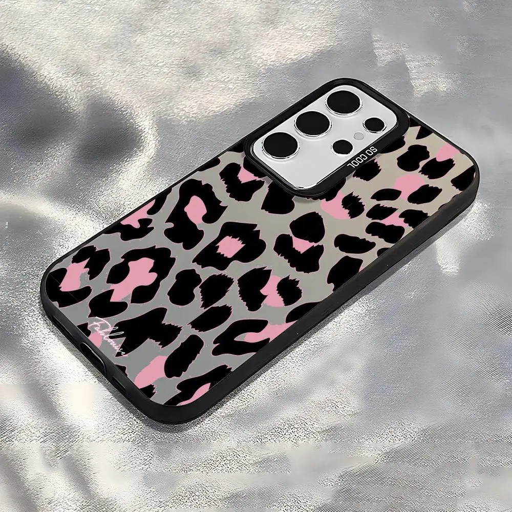 حافظة لهاتف سامسونج جالاكسي S25 S24 S23 S22 S21 Ultra Plus حافظة ليزر غير لامعة باللون الأسود والأرجواني