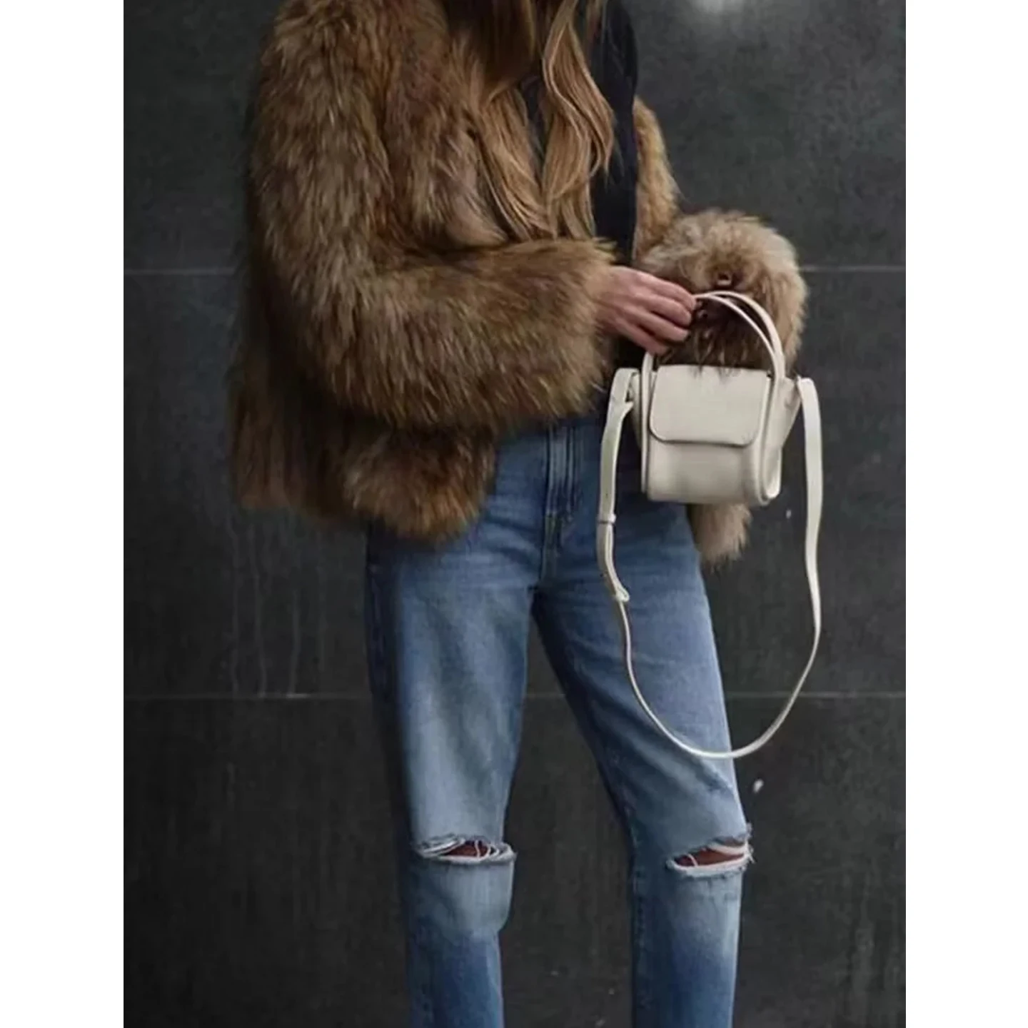 レトロな女性用カーディガンコート、オーバーサイズ、ロング丈、ラウンドネック、ルーズフィット、フェイクファー風アウターウェア、冬の新作