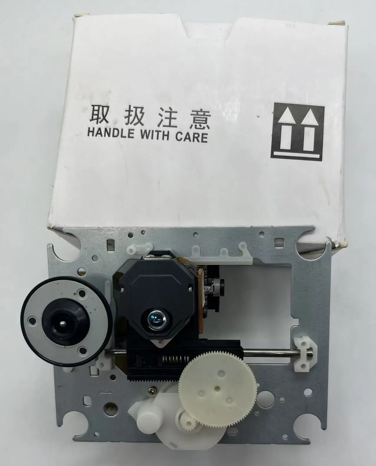 استبدال ل دينون DCD-655 مشغل أقراص مضغوطة قطع غيار الليزر Lasereinheit ASSY وحدة DCD655 الالتقاط البصري كتلة Optique