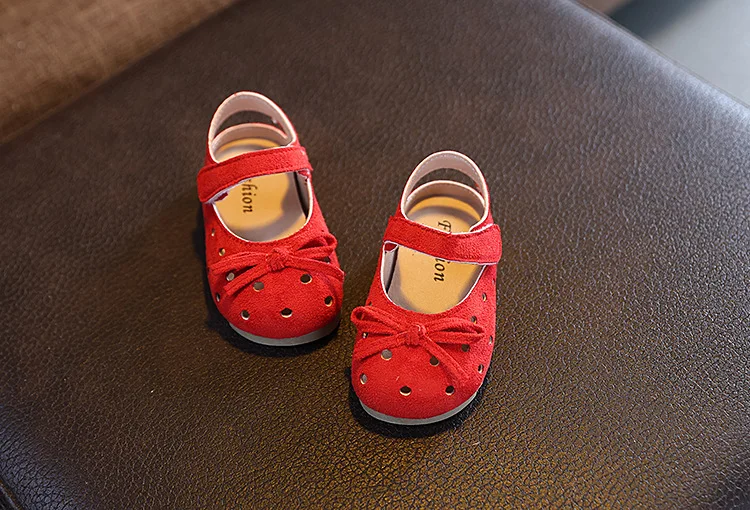 Bequeme Lederschuhe 2026 Frühling Herbst Neue Mädchen Schuhe mit süßer Schleife Kinder Freizeitschuhe Barfuß Kinder Mode Sport Leichtgewicht – Detail 10