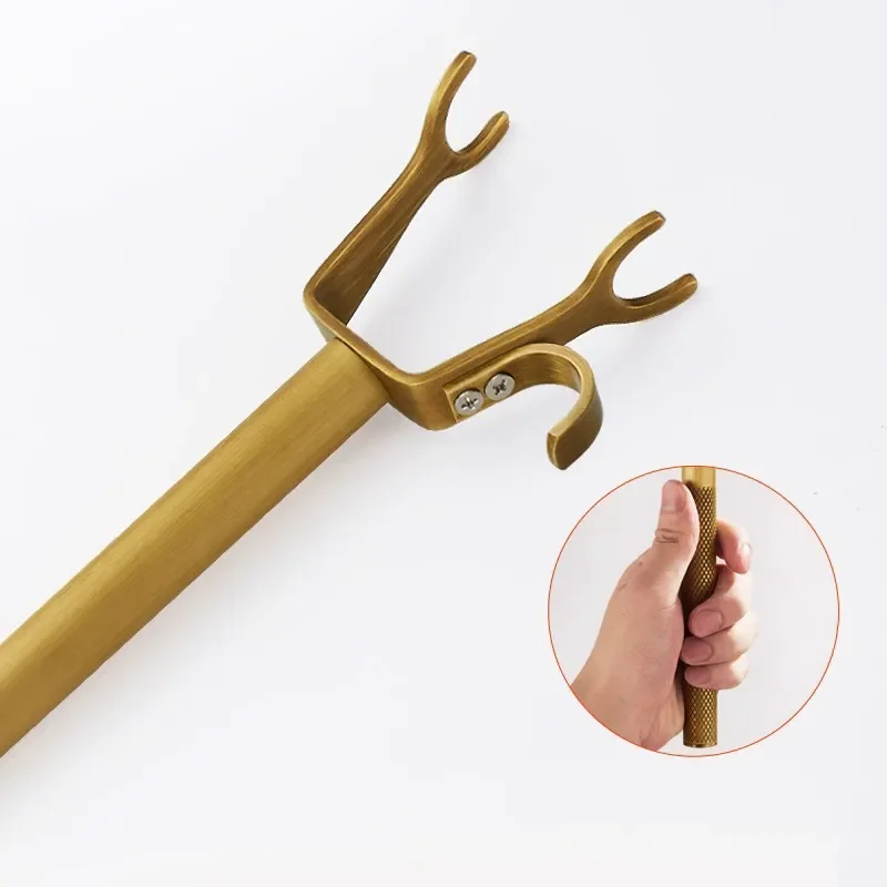 All-copper extendable clothes rail with clothes fork; lightweight, luxurious, extended clothes fork for hanging garments