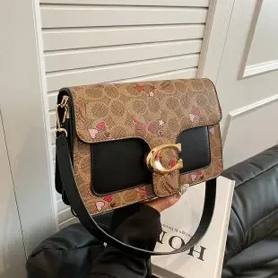 

2025 Autumn Hot Sale Women's Bag - Trendy Splicing Design Large Capacity, Noble Temperament Backpack Shoulder Versatile