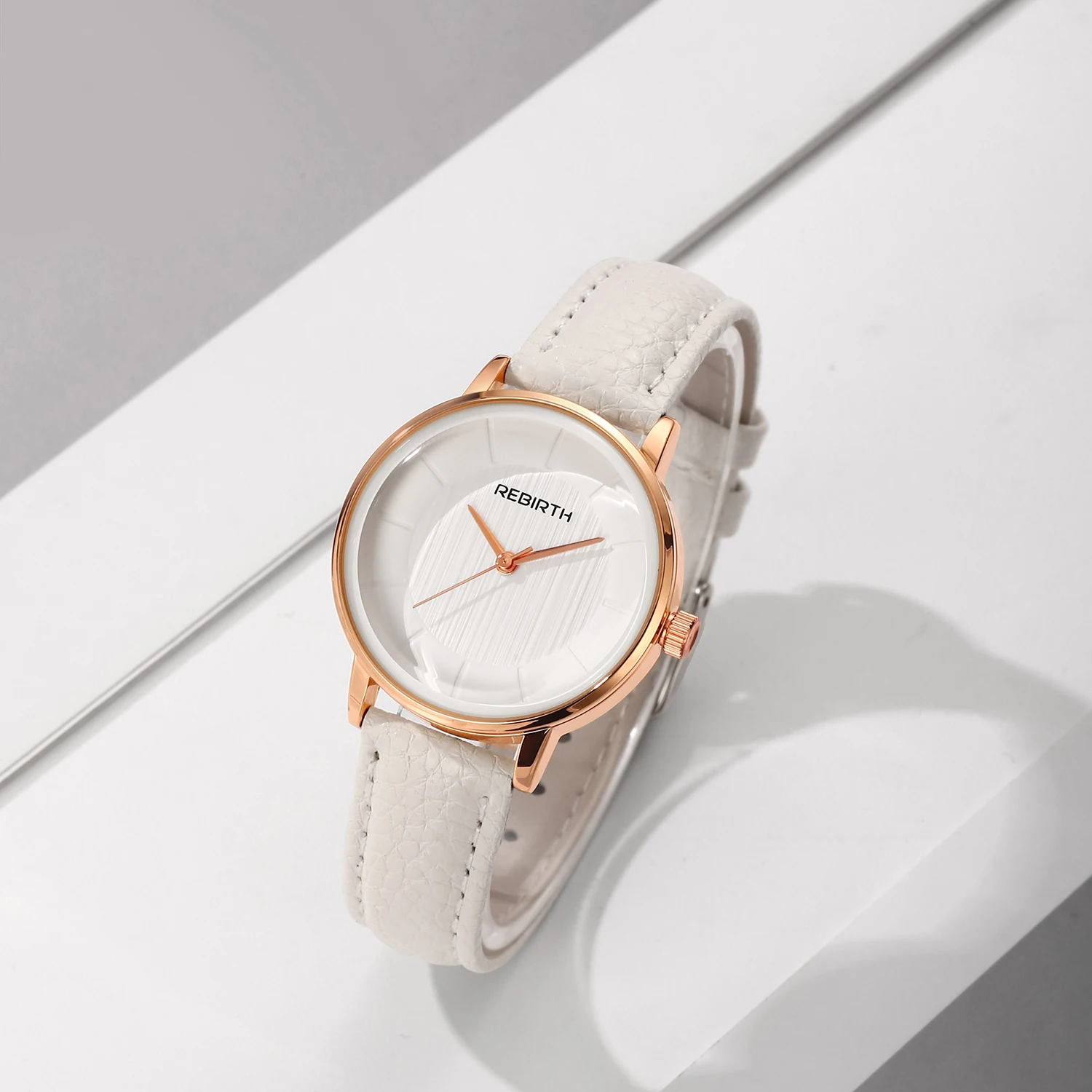 Unisex Square Classic Simple and Stylish Quartz Watch