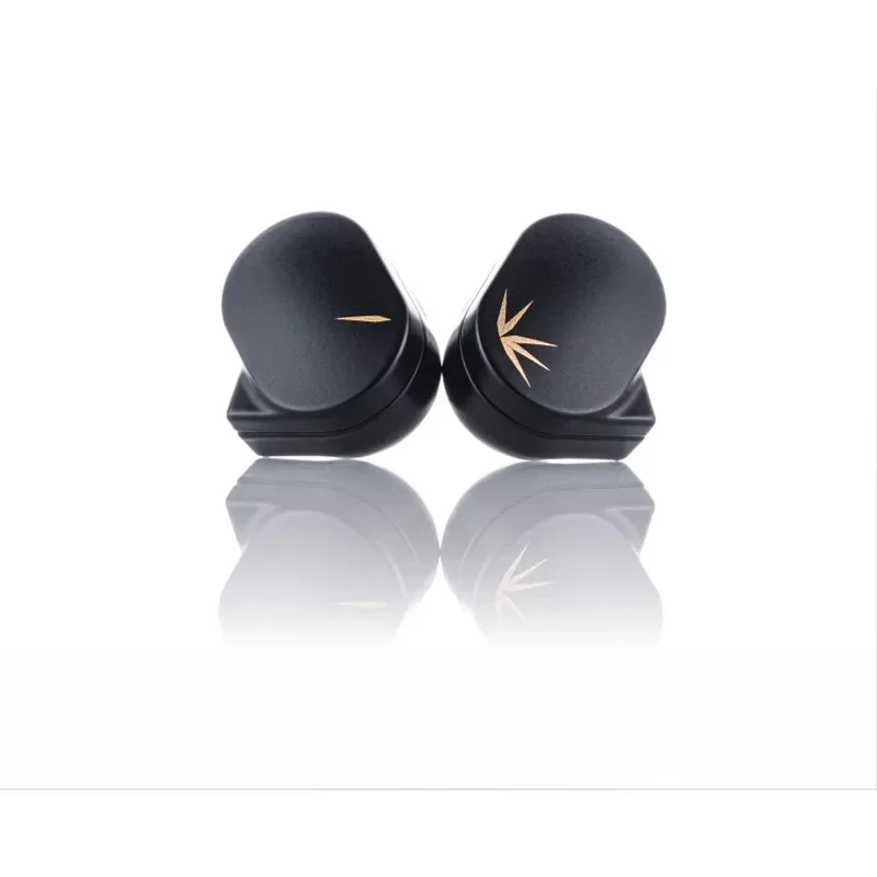 

Interchangeable cable Interchangeable acoustic component Dynamic in-ear wired HIFI earphones