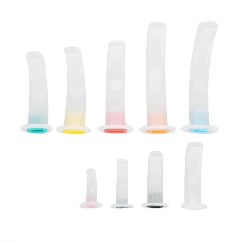Disposable Mixed Airway First Tube Oral Airway Is Used to Assist Oropharyngeal Inhalation Patients